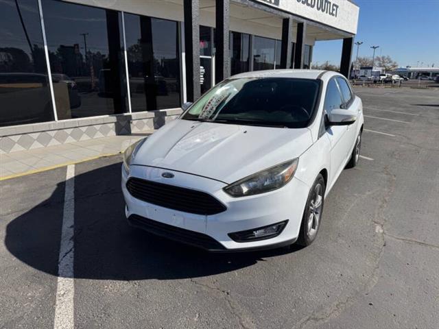 $12995 : 2017 Focus SE image 1