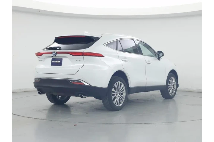 $34998 : Toyota Venza 2024 AWD XLE 4d image 8