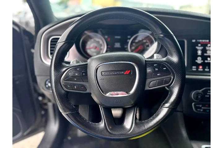 2022 Charger R/T image 10