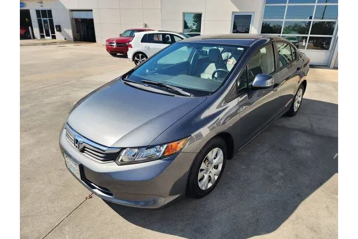 $11534 : Honda Civic 2012 LX 4dr Seda image 8