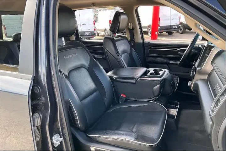 $37292 : Ram 1500 2021 4x4 Laramie 4d image 8