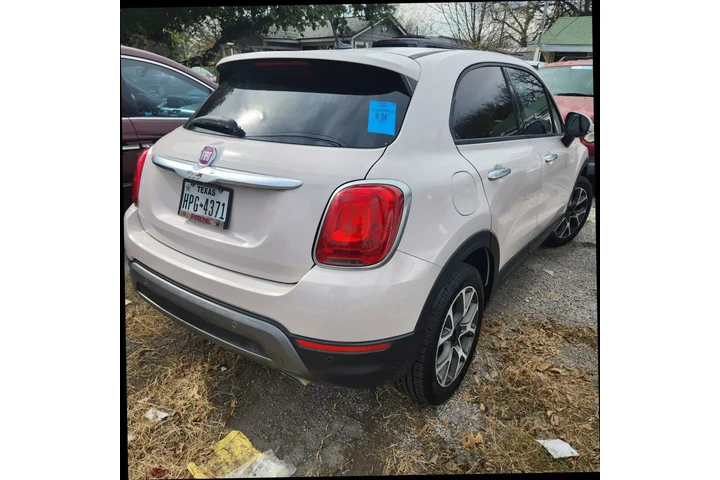 2016 FIAT 500X2016 FIAT 500X image 2