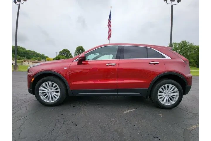 $34987 : Cadillac XT4 2024 4x4 Luxury image 2