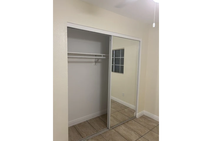 $1600 : 1600 estudio image 6