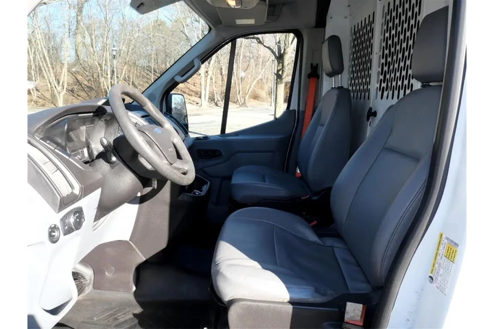 $17889 : 2019 Transit Van T-150 148" M image 9