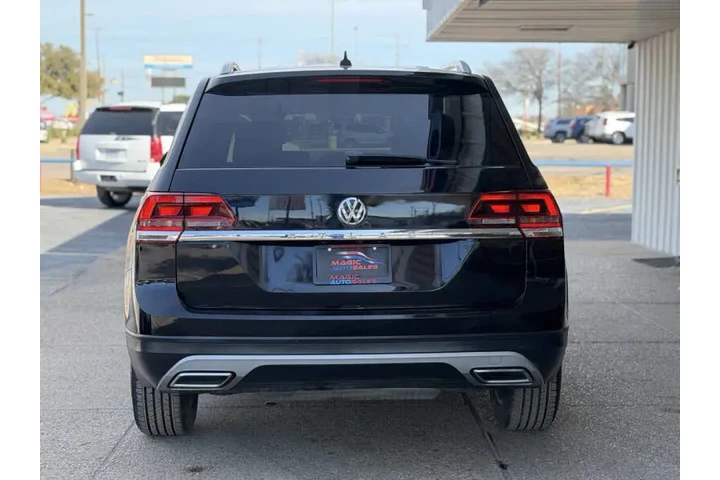 $15499 : 2018 Atlas V6 SE image 8