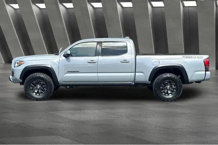 $34500 : Toyota Tacoma 2019 4x4 TRD O image 8
