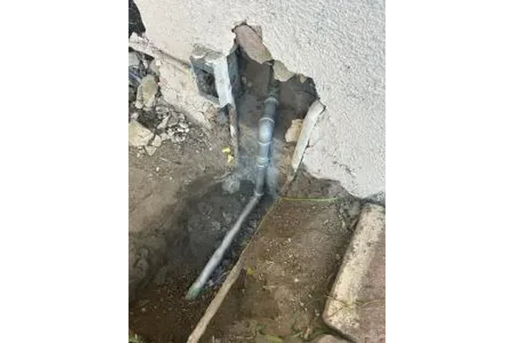 🚰 JV PLUMBING AND ROOTER 🔧 image 2