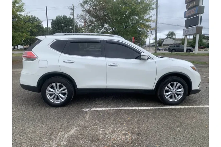 $8995 : 2016 Rogue SV image 9