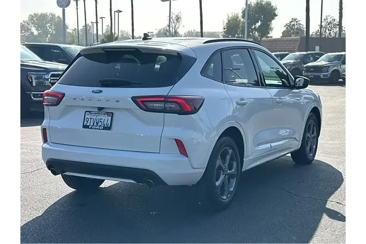 $24000 : Ford Escape 2024 ST-Line 4dr image 6