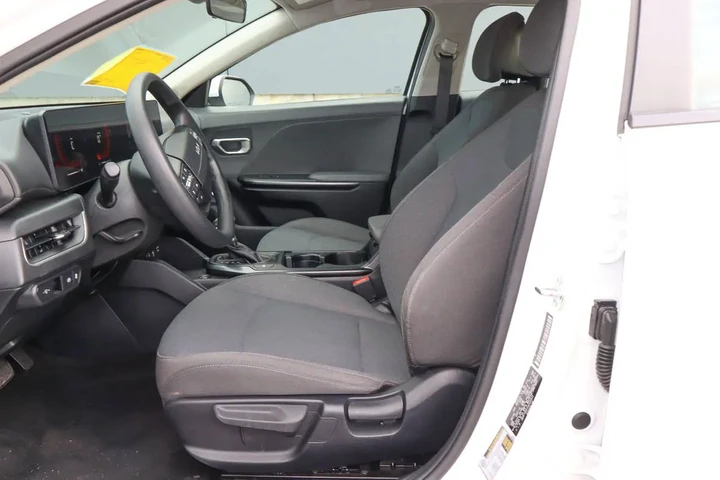 $20788 : 2025 K4 LXS FWD image 7