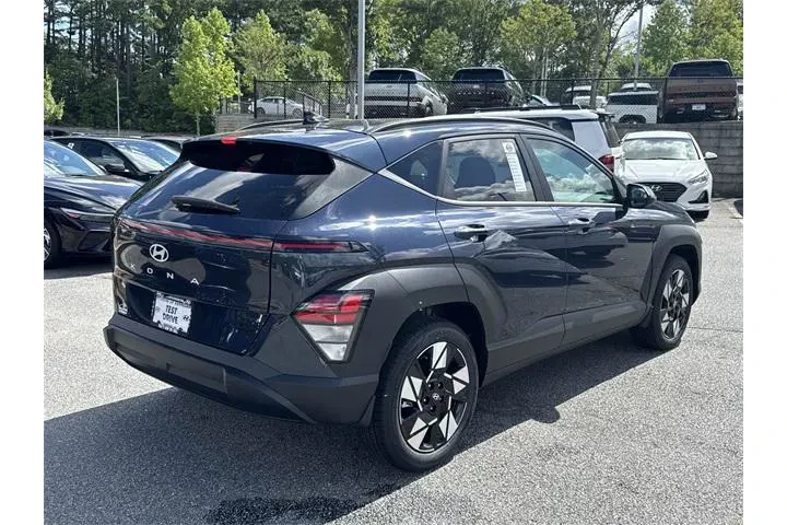 $24275 : Hyundai KONA 2025 SEL 4dr Cr image 7
