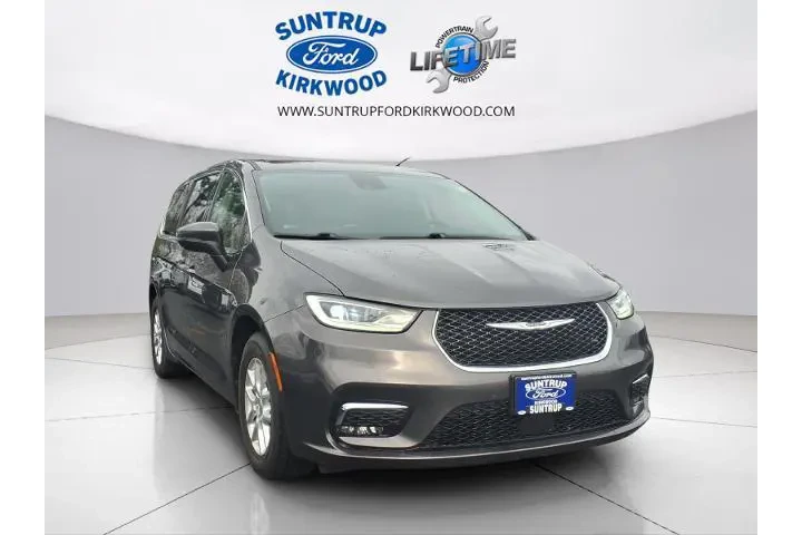 $23589 : Chrysler Pacifica 2023 Touri image 2