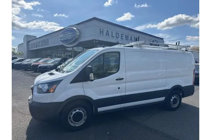 $25995 : Ford Transit 2023 150 3dr SW image 3