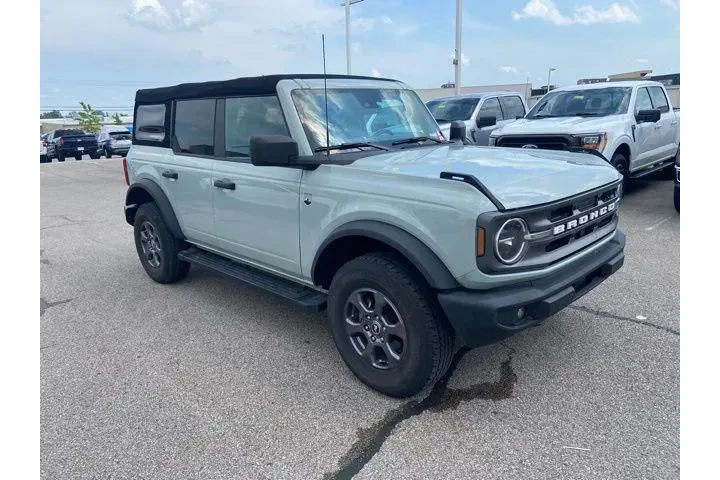 $34957 : Ford Bronco 2022 4x4 Black D image 2