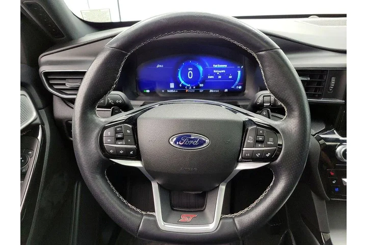 $33998 : Ford Explorer 2022 AWD ST 4d image 10