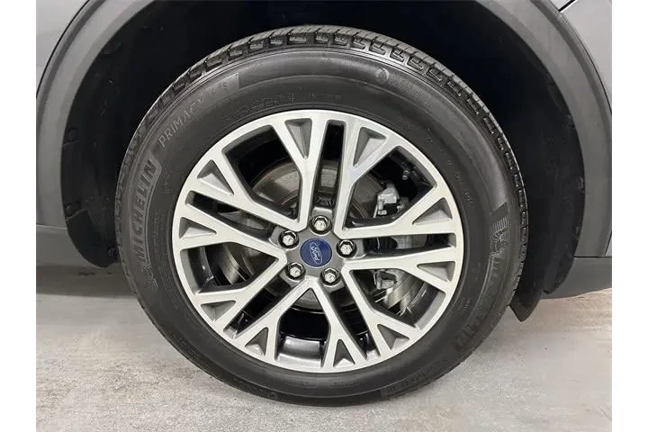 $20800 : Ford Escape 2022 AWD SEL 4dr image 2