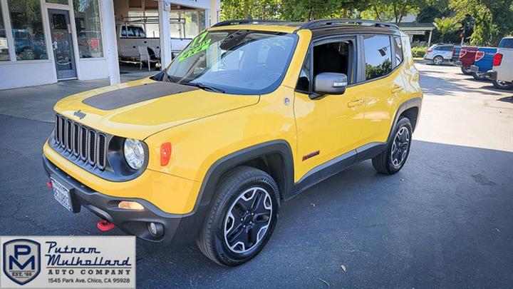 2017 Renegade Trailhawk 4WD image 4