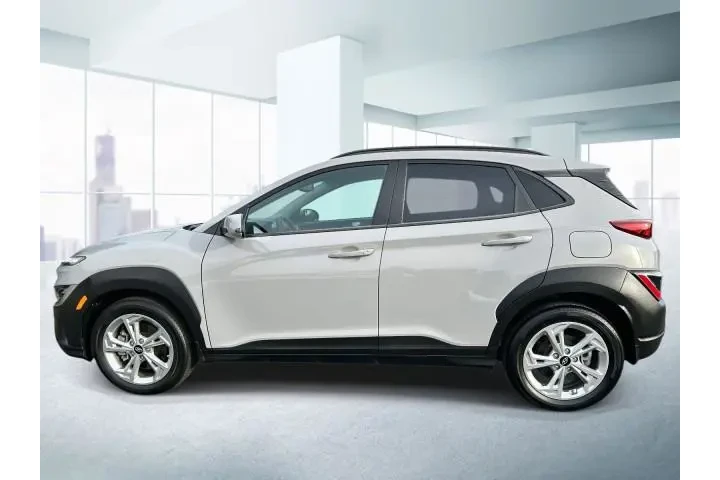 $20493 : Hyundai KONA 2023 AWD SEL 4d image 2