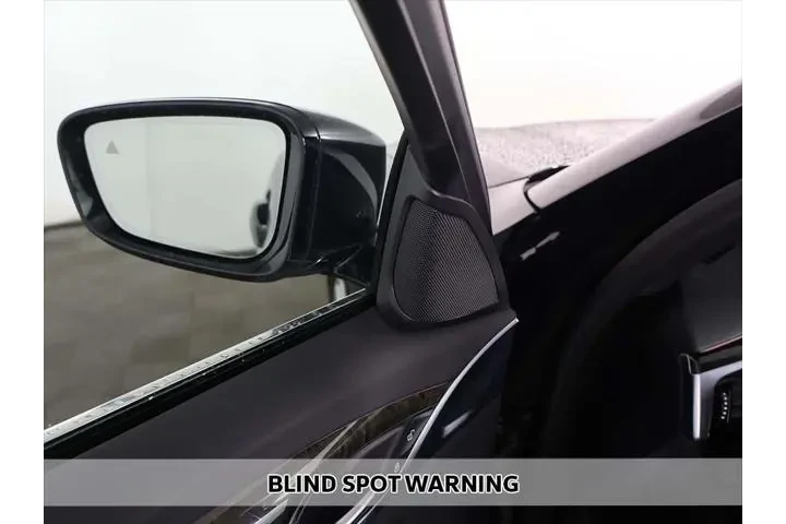 $35593 : BMW 5 Series 2023 AWD 530i x image 5