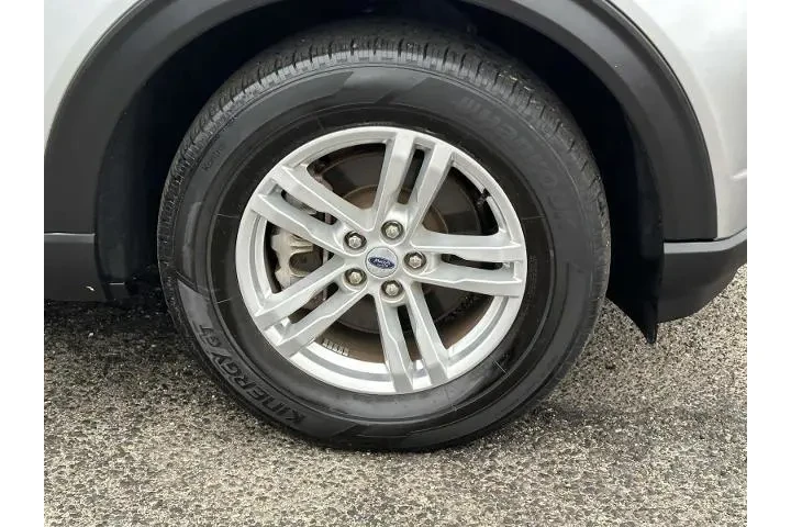 $25692 : Ford Explorer 2022 AWD XLT 4 image 10