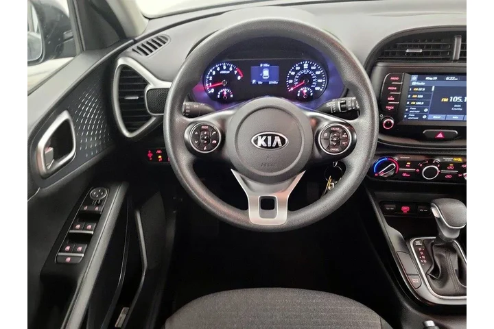 $17998 : Kia Soul 2021 S 4dr Crossove image 10