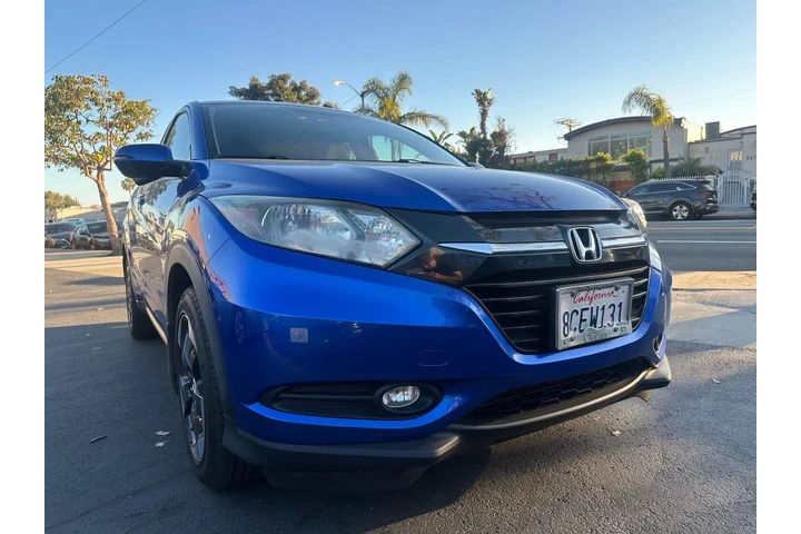 $11495 : Honda HR-V 2018 EX 4dr Cross image 1