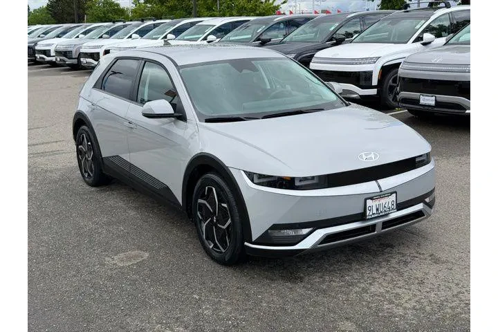 $25892 : Hyundai IONIQ 5 2024 SEL 4dr image 3