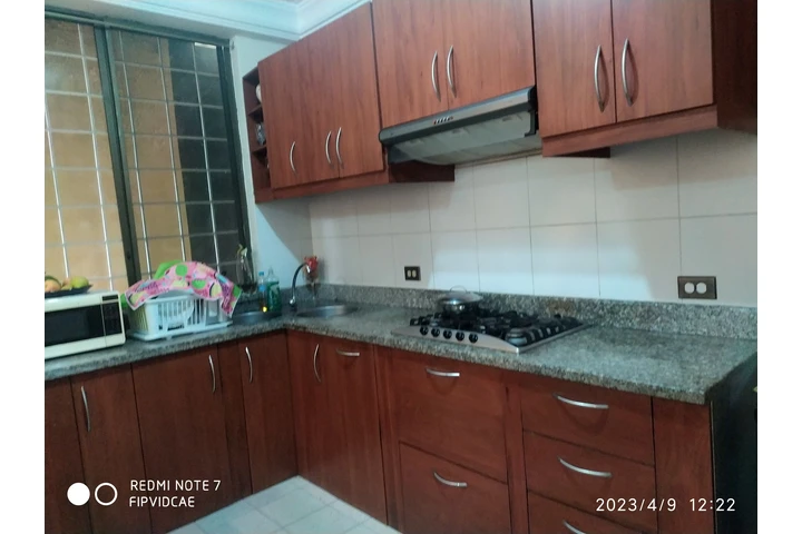 $800 : ALQUILO ALBORADA DEP 3 DORMTS image 3