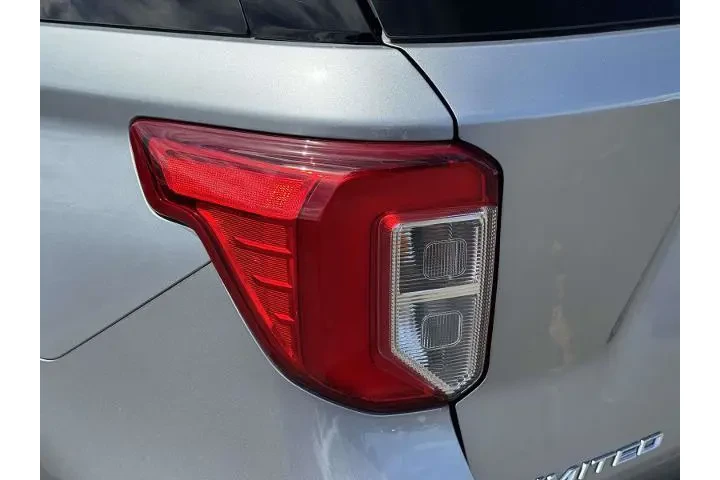 $34500 : Ford Explorer Hybrid 2022 AW image 8