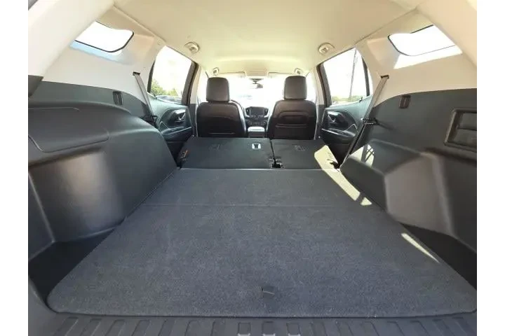 $19900 : GMC Terrain 2024 AWD SLT 4dr image 10