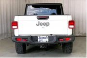 $37821 : Jeep Gladiator 2023 4x4 Rubi thumbnail