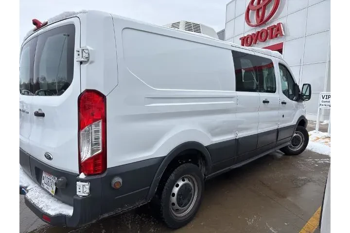 $16089 : Ford Transit 2015 250 3dr LW image 6