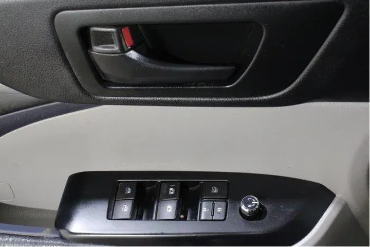 $14889 : Toyota Highlander 2015 AWD L image 7