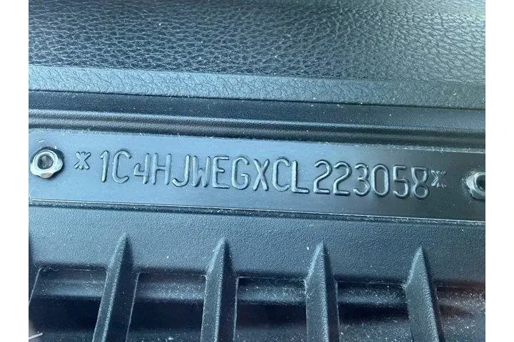 $14889 : Jeep Wrangler Unlimited 2012 image 4