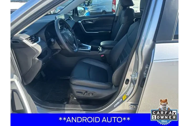 $32499 : Toyota RAV4 2024 XLE Premium image 9