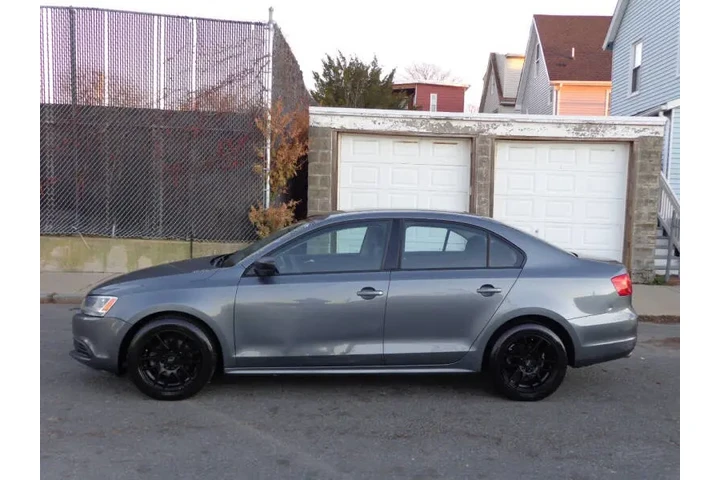 $7950 : 2013 Jetta S image 5