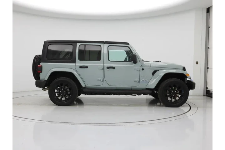 $31998 : Jeep Wrangler 2023 4x4 Sahar image 7