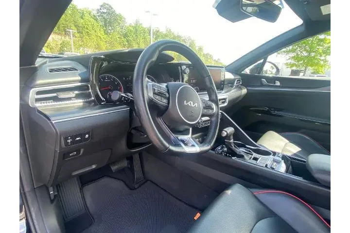 $29165 : Kia K5 2024 GT 4dr Sedan image 9