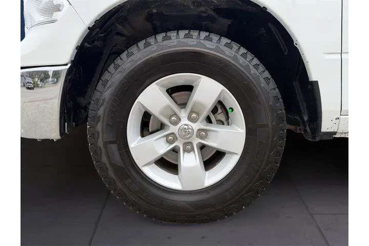 $28762 : Ram 1500 Classic 2023 4x4 SL image 9