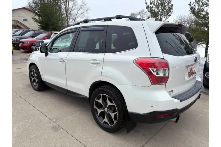 $9950 : 2016 Forester 2.0XT Premium image 7