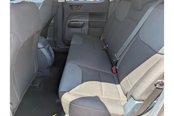 $24339 : Ford Maverick 2022 AWD XL 4d image 3