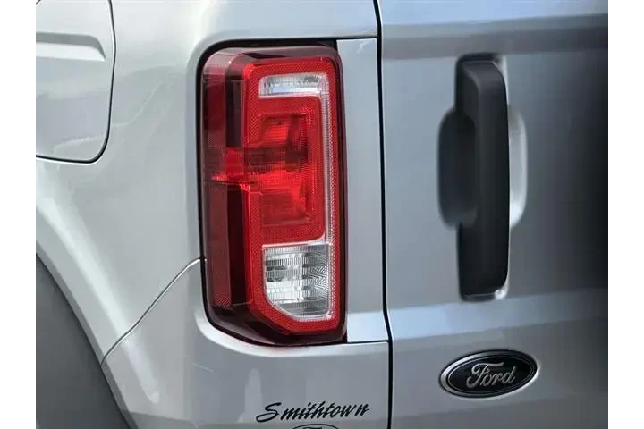 $37894 : Ford Bronco 2023 4x4 Base 4d image 9