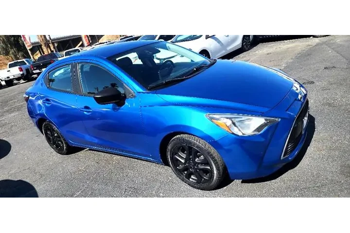 $9999 : 2016 iA image 10