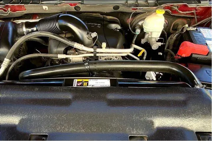 $18985 : Ram 1500 2014 4x2 SLT 4dr Qu image 10