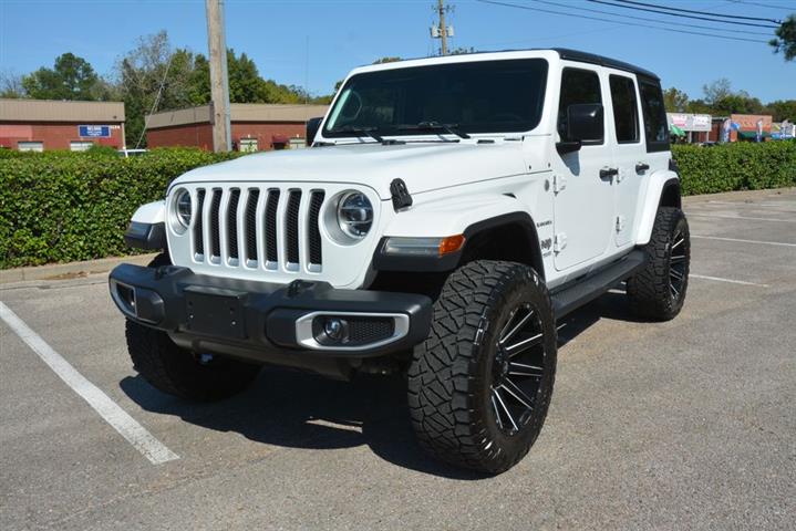 2018 Wrangler Unlimited Sahara image 2