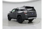 $30998 : Toyota 4Runner 2018 4x4 SR5 thumbnail