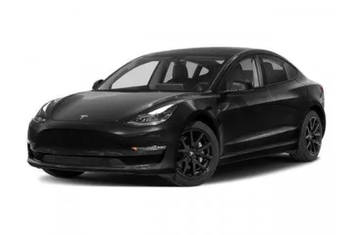 $21595 : Tesla Model 3 2022 AWD Long image 1
