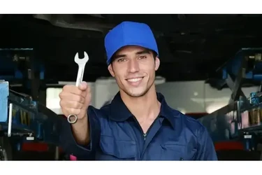 SE BUSCA TÉCNICO AUTOMOTRIZ en Los Angeles