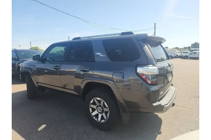 $30991 : Toyota 4Runner 2017 4x4 TRD image 9